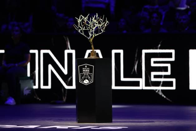 ROLEX PARIS MASTERS TENNIS 2024 Thierry Larret Maxppp. Tennis. Rolex Paris Masters. Accorhotels Arena, Paris (75), le 3 Novembre 2024. Finale : Alexander ZVEREV (GER) vs Ugo HUMBERT (FRA). Trophee du tournoi Paris (75) ACCORHOTELS ARENA ILE DE FRANCE FRANCE  Copyright: xMAXPPPxThierryxLarretx TL_20241103_1001 0777793965st
