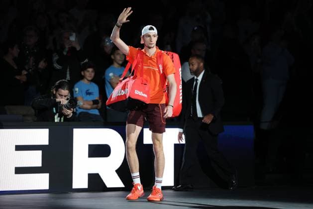 ROLEX PARIS MASTERS TENNIS 2024 Thierry Larret Maxppp. Tennis. Rolex Paris Masters. Accorhotels Arena, Paris (75), le 3 Novembre 2024. Finale : Alexander ZVEREV (GER) vs Ugo HUMBERT (FRA). Paris (75) ACCORHOTELS ARENA ILE DE FRANCE FRANCE  Copyright: xMAXPPPxThierryxLarretx TL_20241103_1002 0777793967st