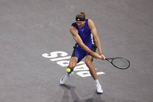 ROLEX PARIS MASTERS TENNIS 2024 Thierry Larret Maxppp. Tennis. Rolex Paris Masters. Accorhotels Arena, Paris (75), le 3 Novembre 2024. Finale : Alexander ZVEREV (GER) vs Ugo HUMBERT (FRA). Paris (75) ACCORHOTELS ARENA ILE DE FRANCE FRANCE  Copyright: xMAXPPPxThierryxLarretx TL_20241103_1027 0777794052st
