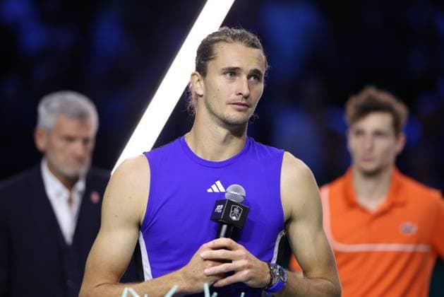 ROLEX PARIS MASTERS TENNIS 2024 Thierry Larret Maxppp. Tennis. Rolex Paris Masters. Accorhotels Arena, Paris (75), le 3 Novembre 2024. Finale : Alexander ZVEREV (GER) vs Ugo HUMBERT (FRA). Paris (75) ACCORHOTELS ARENA ILE DE FRANCE FRANCE  Copyright: xMAXPPPxThierryxLarretx TL_20241103_1049 0777794221st