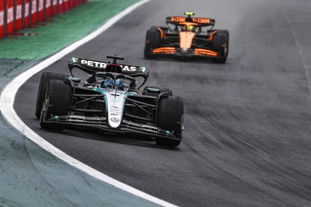 63 RUSSELL George (gbr), Mercedes AMG F1 Team W15, action during the Formula 1 Grande Premio de Sao Paulo 2024, 21th round of the 2024 Formula One World Championship, WM, Weltmeisterschaft from November 1 to 3, 2024 on the Interlagos Circuit, in Sao Paulo, Brazil - F1 - SAO PAULO GRAND PRIX 2024 DPPI Panoramic  241103_R21_BRASILE_DP_FG007921
