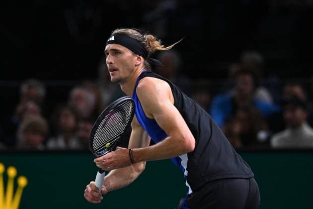 Final Of The Rolex Paris Masters Alexander Zverev (GER) wins his first Rolex Paris Masters defeating Ugo Humbert (FRA) at the 2024 Rolex Paris Masters at the Accor Arena in Paris, France, on November 3, 2024. Photo by Corinne Dubreuil ABACAPRESS.COM Paris France  Copyright: xDubreuilxCorinne ABACAx