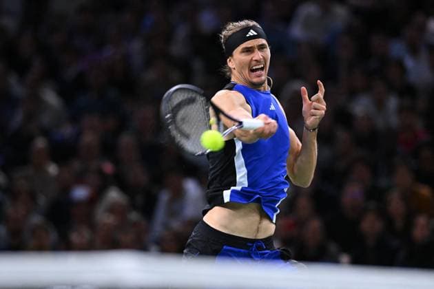 Final Of The Rolex Paris Masters Alexander Zverev (GER) wins his first Rolex Paris Masters defeating Ugo Humbert (FRA) at the 2024 Rolex Paris Masters at the Accor Arena in Paris, France, on November 3, 2024. Photo by Corinne Dubreuil ABACAPRESS.COM Paris France  Copyright: xDubreuilxCorinne ABACAx