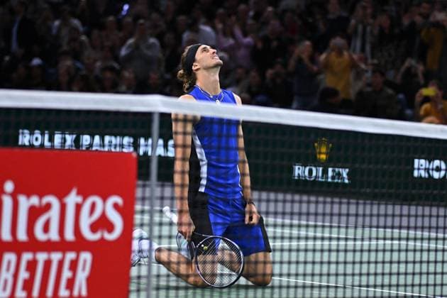 Final Of The Rolex Paris Masters Alexander Zverev (GER) wins his first Rolex Paris Masters defeating Ugo Humbert (FRA) at the 2024 Rolex Paris Masters at the Accor Arena in Paris, France, on November 3, 2024. Photo by Corinne Dubreuil ABACAPRESS.COM Paris France  Copyright: xDubreuilxCorinne ABACAx