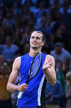 Final Of The Rolex Paris Masters Alexander Zverev (GER) wins his first Rolex Paris Masters defeating Ugo Humbert (FRA) at the 2024 Rolex Paris Masters at the Accor Arena in Paris, France, on November 3, 2024. Photo by Corinne Dubreuil ABACAPRESS.COM Paris France  Copyright: xDubreuilxCorinne ABACAx
