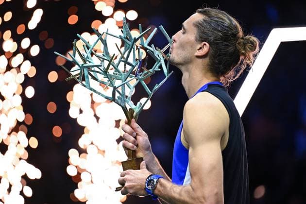 Final Of The Rolex Paris Masters Alexander Zverev (GER) wins his first Rolex Paris Masters defeating Ugo Humbert (FRA) at the 2024 Rolex Paris Masters at the Accor Arena in Paris, France, on November 3, 2024. Photo by Corinne Dubreuil ABACAPRESS.COM Paris France  Copyright: xDubreuilxCorinne ABACAx