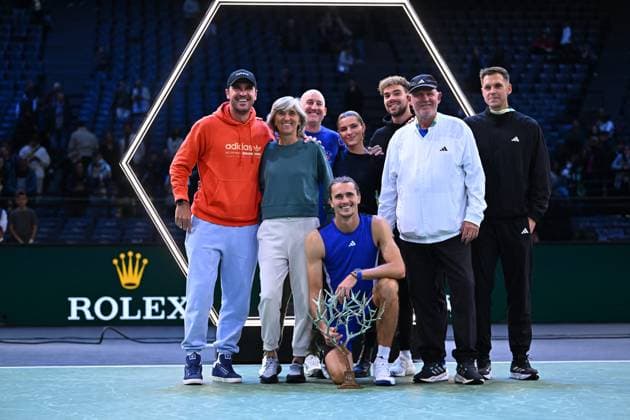 Final Of The Rolex Paris Masters Alexander Zverev (GER) wins his first Rolex Paris Masters defeating Ugo Humbert (FRA) at the 2024 Rolex Paris Masters at the Accor Arena in Paris, France, on November 3, 2024. Photo by Corinne Dubreuil ABACAPRESS.COM Paris France  Copyright: xDubreuilxCorinne ABACAx