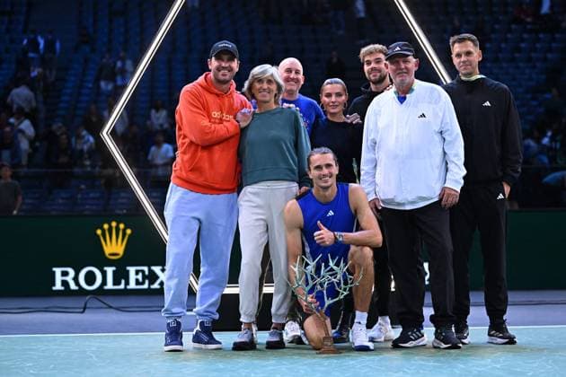 Final Of The Rolex Paris Masters Alexander Zverev (GER) wins his first Rolex Paris Masters defeating Ugo Humbert (FRA) at the 2024 Rolex Paris Masters at the Accor Arena in Paris, France, on November 3, 2024. Photo by Corinne Dubreuil ABACAPRESS.COM Paris France  Copyright: xDubreuilxCorinne ABACAx