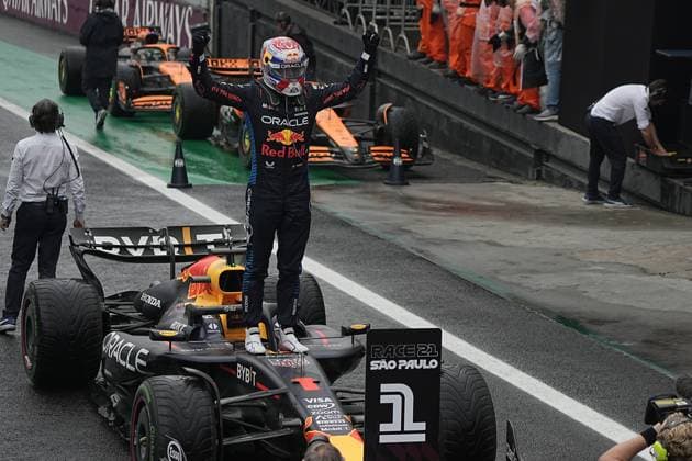 November 3, 2024, Sao Paulo, Sao Paulo, Brazil: MAX VERSTAPEN, of Red Bull Racing, celebrates after winning the 2024 Formula One Grand Prix of Sao Paulo at Interlagos circuit, on November 3. Sao Paulo Brazil - ZUMAl146 20241103_aaf_l146_037 Copyright: xPauloxLopesx