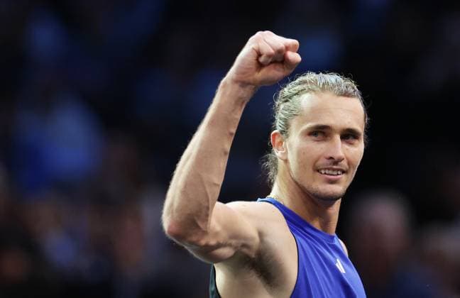 (241104) -- PARIS, Nov. 4, 2024 -- Alexander Zverev celebrates his victory after the men s singles final match between Alexander Zverev of Germany and Ugo Humbert of France at Paris ATP, Tennis Herren Masters 1000 tennis tournament in Paris, France, Nov. 3, 2024. Alexander Zverev claimed the title. ) (SP)FRANCE-PARIS-TENNIS-ATP MASTERS 1000-FINAL GaoxJing 