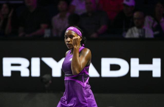 WTA, Tennis Damen Finals 2024 - Day 2 RIYADH, SAUDI ARABIA - NOVEMBER 03: Coco Gauff of USA during her match against Jessica Pegula of USA on day 2 of the 2024 WTA Finals, part of the Hologic WTA Tour, held at King Saud University Indoor Arena on November 03, 2024, in Riyadh, Saudi Arabia. Riyadh Saudi Arabia  Copyright: xArturxWidakx originalFilename:widak-wtafinal241103_npgaV.jpg