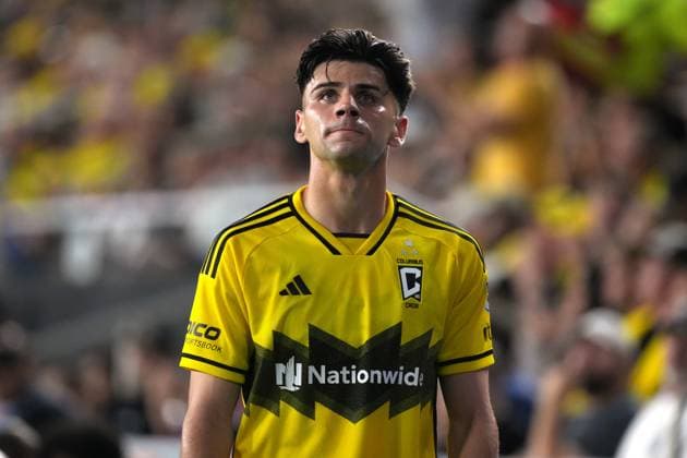COLUMBUS, OH - OCTOBER 29: Columbus Crew forward Max Arfsten (27) seen in action during Round One of Audi 2024 MLS, Fussball Herren, USA Cup Playoffs between the Columbus Crew and the New York Red Bulls at Lower.com in Columbus, Ohio on October 29, 2024. (Photo by Jason Mowry Icon Sportswire) SOCCER: OCT 29 MLS Cup Playoffs Columbus Crew vs New York Red Bulls EDITORIAL USE ONLY Icon241029115