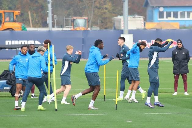 RB Leipzig Training 1 Bundesliga Leipzig, 04 11 2024, Training center at Cottaweg, Season 2024 2025, Football, Men, 1 Bundesliga , RB Leipzig Training , In the picture from l ,