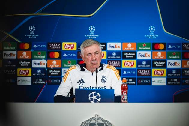 Champions League 2024 25 League Phase MD4: Real Madrid Training Session and press conference, PK, Pressekonferenz Carlo Ancelotti, head coach of Real Madrid CF, seen speaking during the UEFA Champions League 2024 25 League Phase MD4 training and press conference at Ciudad Real Madrid on November 4, 2024 in Madrid, Spain. Valdebebas Ciudad Real Madrid Madrid Spain Copyright: xAlbertoxGardinx AGardin_20241104_Football_Champions_Real_Madrid_PC_014
