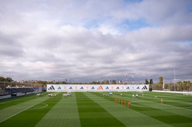 Champions League 2024 25 League Phase MD4: Real Madrid Training Session and press conference, PK, Pressekonferenz A general view of the training field during the UEFA Champions League 2024 25 League Phase MD4 training and press conference at Ciudad Real Madrid on November 4, 2024 in Madrid, Spain. Valdebebas Ciudad Real Madrid Madrid Spain Copyright: xAlbertoxGardinx AGardin_20241104_Football_Champions_Real_Madrid_PC_047