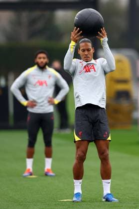 Liverpool at AXA Training Centre, Liverpool. Virgil van Dijk of Liverpool during a training session ahead of the Champion™s League match against Bayer Leverkusen. Picture date: 4th November 2024. Picture credit should read: Annabel Lee-Ellis Sportimage EDITORIAL USE ONLY. No use with unauthorised audio, video, data, fixture lists, club league logos or live services. Online in-match use limited to 120 images, no video emulation. No use in betting, games or single club league player publications. SPI-3437-0011