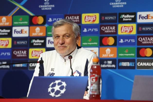 Camphin en pevele - FOOTBALL - LIGUE DES CHAMPIONS - LOSC - JUVENTUS PHOTOPQR VOIX DU NORD Pascal Bonniere ; 04 11 2024 ; Camphin en pevele , le 4 novembre 2024 , football , ligue des champions confÃ rence de presse du Losc avant le match Losc - Juventus de Turin au domaine de Luchin . photo Pascal Bonniere Bruno Genesio France  Copyright: xPHOTOPQR VOIXxDUxNORD MAXPPPxPascalxBonnierex 20241104VDN7604 20241104VDN7604