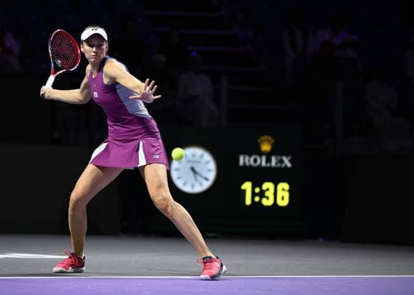 WTA, Tennis Damen Finals 2024 - Day 3 RIYADH, SAUDI ARABIA - NOVEMBER 04: Elena Rybakina of Kazakhstan during her match against Qinwen Zheng of China on day 3 of the 2024 WTA Finals, part of the Hologic WTA Tour, held at King Saud University Indoor Arena on November 04, 2024, in Riyadh, Saudi Arabia. Riyadh Saudi Arabia  Copyright: xArturxWidakx originalFilename:widak-wtafinal241104_npyaf.jpg
