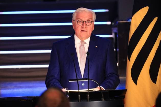 Presentation of the Silver Laurel Leaf Berlin, 04 11 2024 Federal President Frank Walter Steinmeier awards the Silver Laurel Leaf to athletes who won medals at the 2024 Olympic Games in Paris Berlin Germany Copyright: xMatthiasxGränzdörferx