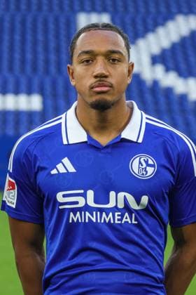 04 11 2024, Football, Season 2024 2025, 2 Bundesliga, portrait appointment FC Schalke 04, Anton Donkor FC Schalke 04 Gelsenkirchen Veltins Arena NRW Germany xRHR FOTOx Copyright: RHR-FOTOx RHR-FOTO