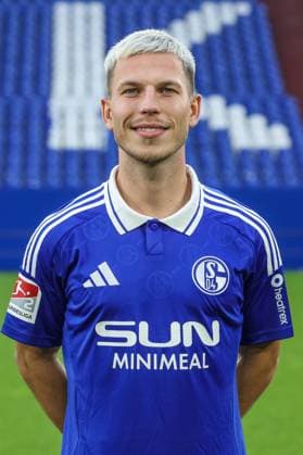 04 11 2024, Football, Season 2024 2025, 2 Bundesliga, Porträttermin FC Schalke 04, Lino Tempelmann FC Schalke 04 Gelsenkirchen Veltins Arena NRW Germany xRHR FOTOx Copyright: RHR-FOTOx RHR-FOTO