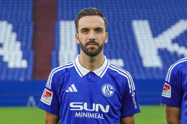 04 11 2024, Football, Season 2024 2025, 2 Bundesliga, portrait appointment FC Schalke 04, Kenan Karaman FC Schalke 04 Gelsenkirchen Veltins Arena NRW Germany xRHR FOTOx Copyright: RHR-FOTOx RHR-FOTO