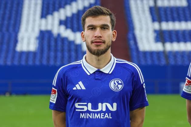 04 11 2024, Football, Season 2024 2025, 2 Bundesliga, portrait appointment FC Schalke 04, Mehmet Can Aydin FC Schalke 04 Gelsenkirchen Veltins Arena NRW Germany xRHR FOTOx Copyright: RHR-FOTOx RHR-FOTO