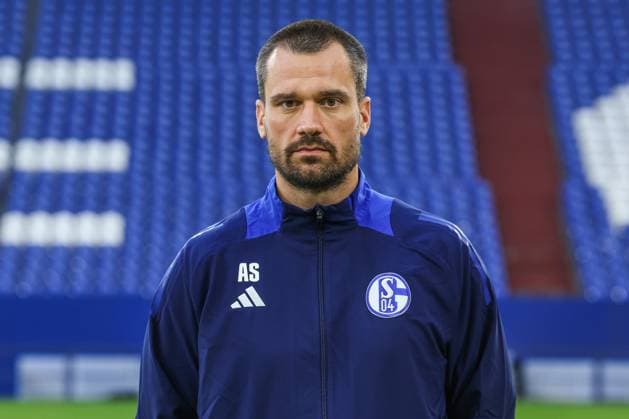 04 11 2024, Football, Season 2024 2025, 2 Bundesliga, portrait appointment FC Schalke 04, Alexander Storck FC Schalke 04 Gelsenkirchen Veltins Arena NRW Germany xRHR FOTOx Copyright: RHR-FOTOx RHR-FOTO