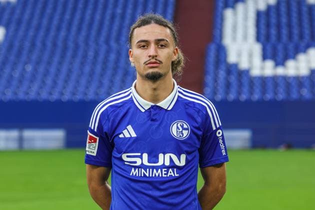 04 11 2024, Football, Season 2024 2025, 2 Bundesliga, Porträttermin FC Schalke 04, Taylan Bulut FC Schalke 04 Gelsenkirchen Veltins Arena NRW Germany xRHR FOTOx Copyright: RHR-FOTOx RHR-FOTO