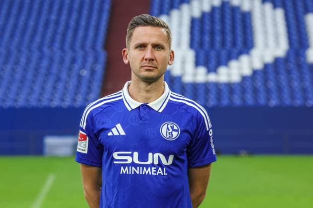 04 11 2024, Football, Season 2024 2025, 2 Bundesliga, Porträttermin FC Schalke 04, Paul Seguin FC Schalke 04 Gelsenkirchen Veltins Arena NRW Germany xRHR FOTOx Copyright: RHR-FOTOx RHR-FOTO