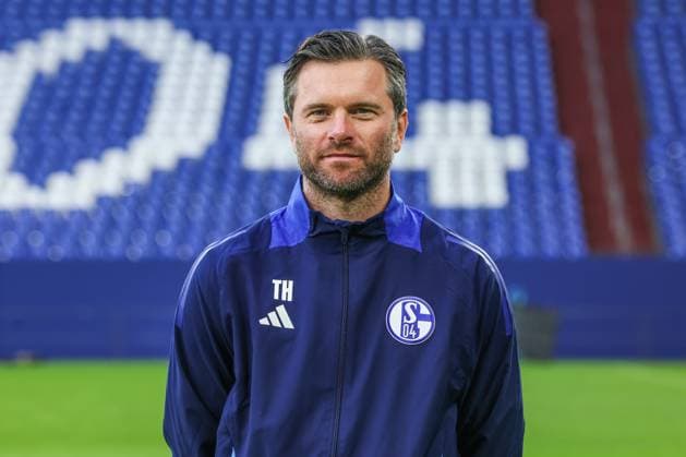 04 11 2024, Football, Season 2024 2025, 2 Bundesliga, portrait appointment FC Schalke 04, Co Coach Tim Hoogland FC Schalke 04 Gelsenkirchen Veltins Arena NRW Germany xRHR FOTOx Copyright: RHR-FOTOx RHR-FOTO