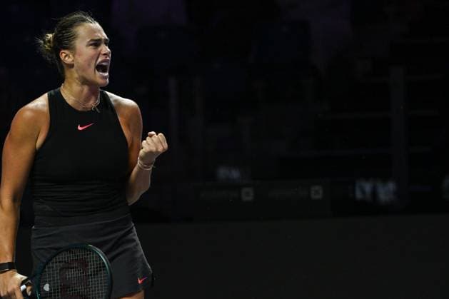 WTA, Tennis Damen Finals 2024 - Day 3 RIYADH, SAUDI ARABIA - NOVEMBER 04: Aryna Sabalenka of Belarus during her match against Jasmine Paolini of Italy on day 3 of the 2024 WTA Finals, part of the Hologic WTA Tour, held at King Saud University Indoor Arena on November 04, 2024, in Riyadh, Saudi Arabia. Riyadh Saudi Arabia  Copyright: xArturxWidakx originalFilename:widak-wtafinal241104_npRWb.jpg