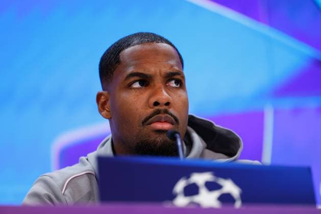 November 4, 2024, Madrid, Madrid, SPAIN: Mike Maignan of AC Milan attends his press conference, PK, Pressekonferenz ahead of the UEFA Champions League, football match against Real Madrid, at Santiago Bernabeu stadium on November 4, 2024, in Madrid, Spain. Madrid SPAIN - ZUMAa181 20241104_zaa_a181_116 Copyright: xDennisxAgyemanx