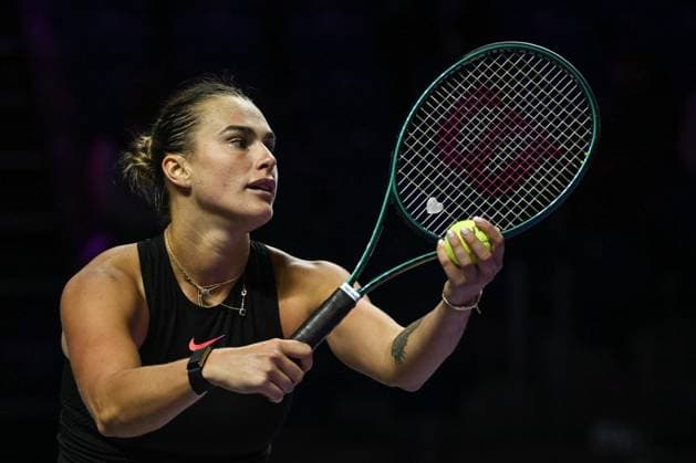 WTA, Tennis Damen Finals 2024 - Day 3 RIYADH, SAUDI ARABIA - NOVEMBER 04: Aryna Sabalenka of Belarus during her match against Jasmine Paolini of Italy on day 3 of the 2024 WTA Finals, part of the Hologic WTA Tour, held at King Saud University Indoor Arena on November 04, 2024, in Riyadh, Saudi Arabia. Riyadh Saudi Arabia  Copyright: xArturxWidakx originalFilename:widak-wtafinal241104_npa0e.jpg