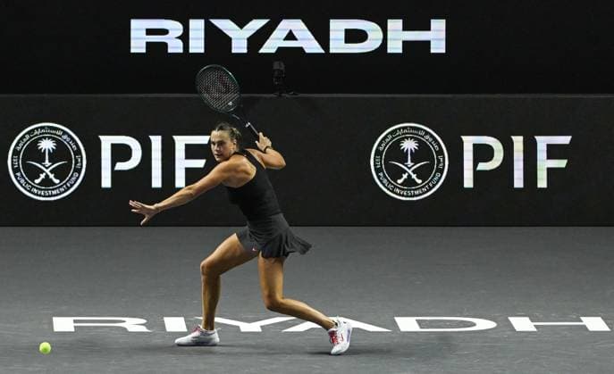 WTA, Tennis Damen Finals 2024 - Day 3 RIYADH, SAUDI ARABIA - NOVEMBER 04: Aryna Sabalenka of Belarus during her match against Jasmine Paolini of Italy on day 3 of the 2024 WTA Finals, part of the Hologic WTA Tour, held at King Saud University Indoor Arena on November 04, 2024, in Riyadh, Saudi Arabia. Riyadh Saudi Arabia  Copyright: xArturxWidakx originalFilename:widak-wtafinal241104_nppMk.jpg