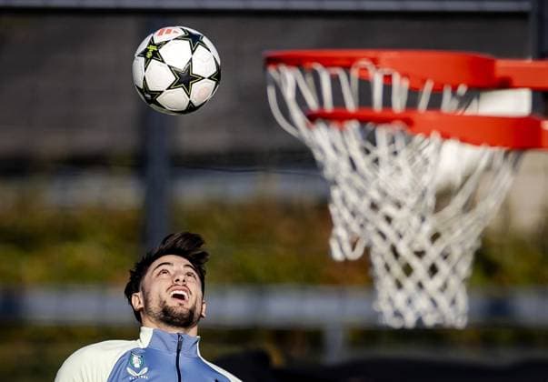 ROTTERDAM - Julian Carranza of Feyenoord during a training session at training complex 1908 prior to the Champions League match against FC Red Bull Salzburg. ANP ROBIN VAN LONKHUIJSEN xVIxANPxSportx xxANPxIVx 512740479 originalFilename: 512740479.jpg