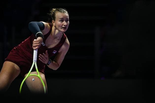 WTA, Tennis Damen Finals 2024 - Day 4 RIYADH, SAUDI ARABIA - NOVEMBER 05: Barbora Krejcikova of Czech Republic during her match against Jessica Pegula of USA, on day 4 of the 2024 WTA Finals, part of the Hologic WTA Tour, held at King Saud University Indoor Arena on November 05, 2024, in Riyadh, Saudi Arabia. Riyadh Saudi Arabia  Copyright: xArturxWidakx originalFilename:widak-wtafinal241105_np209.jpg