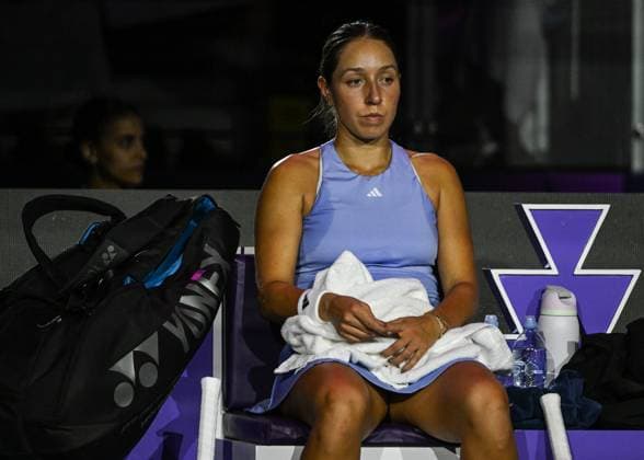 WTA, Tennis Damen Finals 2024 - Day 4 RIYADH, SAUDI ARABIA - NOVEMBER 05: Jessica Pegula of USA during her match against Barbora Krejcikova of Czech Republic, on day 4 of the 2024 WTA Finals, part of the Hologic WTA Tour, held at King Saud University Indoor Arena on November 05, 2024, in Riyadh, Saudi Arabia. Riyadh Saudi Arabia  Copyright: xArturxWidakx originalFilename:widak-wtafinal241105_nprsj.jpg