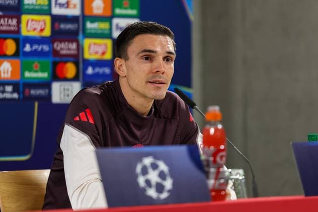 Joao Palhinha FC Bayern Muenchen, 16 at the press conference, Ger, International press conference, FC Bayern Muenchen, Football, UEFA Champions League, Matchday 4, 2024 2025 season, 05 11 2024, Ger, International press conference, FC Bayern Muenchen, Football, UEFA Champions League, Matchday 4, 2024 2025 season, 05 11 2024 Muenchen Copyright: xEibner-Pressefoto JennixMaulx EP_JML
