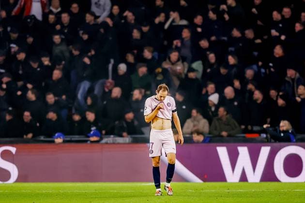 EINDHOVEN, 05-11-2024, Philips stadium. Dutch football. Champions League, season 2024 2025. player Girona Daley Blind is disappointed PSV - Girona  x26675981x Copyright: