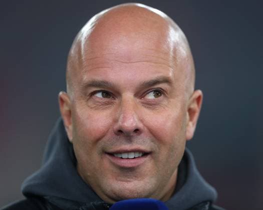 UEFA Champions League, League Stage Liverpool v Bayer 04 Leverkusen Arne Slot manager speaks in a post match interview during the UEFA Champions League, League Stage match Liverpool vs Bayer 04 Leverkusen at Anfield, Liverpool, United Kingdom, 5th November 2024 (Photo by Gareth Evans News Images) Liverpool Anfield Merseyside United Kingdom Copyright: xGarethxEvans NewsxImagesx