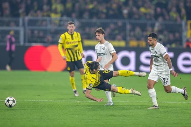 05 11 2024, Football, UEFA Champions League, Borussia Dortmund SK Sturm Graz, Matchday 4, Signal Iduna Park, Season 2024 2025 Marcel Sabitzer BVB 20 is brought down by Jusuf Gazibegovic Graz 22 North Rhine-Westphalia Germany