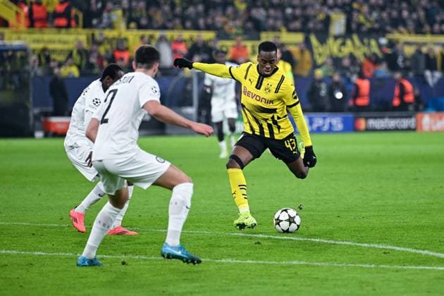 05 11 2024, Football, Champions League, Matchday 4, Season 2024 2025, Borussia Dortmund Sturm Graz, Goal chance Jamie Gittens Borussia Dortmund , Max Johnston Sturm Graz , xRHR PHOTO TKx Copyright: RHR-FOTOx RHR-FOTO TK