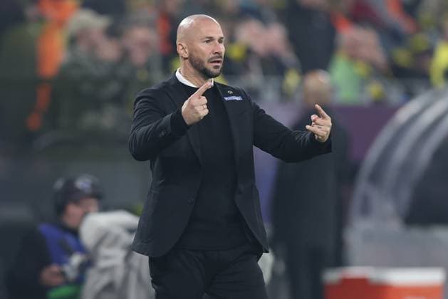 SOCCER - UEFA CL, Dortmund vs Sturm DORTMUND,GERMANY,05.NOV.24 - SOCCER - UEFA Champions League, Borussia Dortmund vs SK Sturm Graz. Image shows head coach Christian Ilzer (Sturm).  GEPAxpictures xChrisxBauer