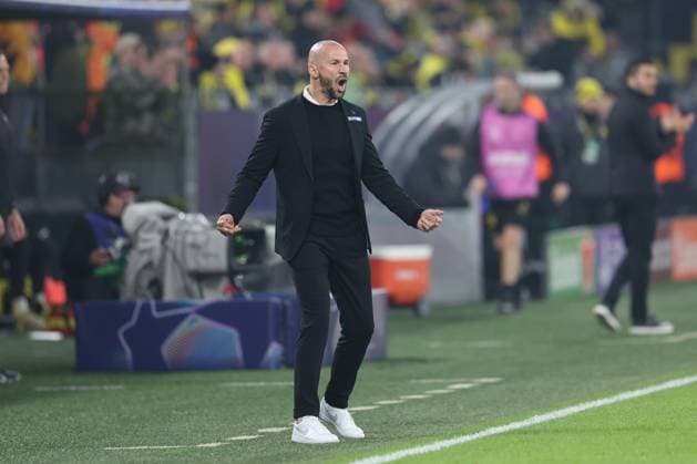 SOCCER - UEFA CL, Dortmund vs Sturm DORTMUND,GERMANY,05.NOV.24 - SOCCER - UEFA Champions League, Borussia Dortmund vs SK Sturm Graz. Image shows head coach Christian Ilzer (Sturm).  GEPAxpictures xChrisxBauer