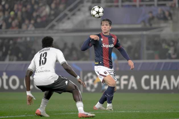 Christian Mawissa of AS Monaco FC and Giovanni Fabbian of Bologna FC during the Champions League football match between Bologna FC and AS Monaco FC at Renato Dall Ara stadium in Bologna (Italy), November 5, 2024. andreaxstaccioli