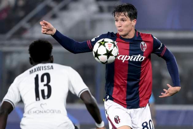 Christian Mawissa of AS Monaco FC and Giovanni Fabbian of Bologna FC during the Champions League football match between Bologna FC and AS Monaco FC at Renato Dall Ara stadium in Bologna (Italy), November 5, 2024. andreaxstaccioli