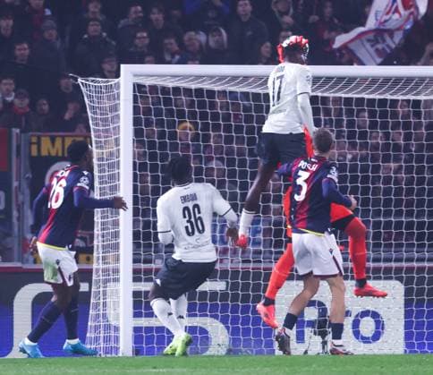 Champions League 2024 25 football match between FC Bologna vs AS Monaco During the Champions League match 05 11 2024 Football match between FC Bologna vs AS Monaco at the Dall Ara stadium in Bologna In picture: Wilfried Singo of Monaco AS BOLOGNA Stadium Renato Dall Ara Bologna ITALY Copyright: xFABIOxSASSOxFabioxSassox Bologna Monaco2024_11_05Fabio Sasso5348
