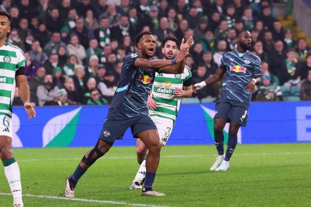 Celtic Glasgow RB Leipzig Champions League Glasgow, 05 11 2024, Celtic Park, Football, UEFA Champions League, Matchday 4 , Celtic Glasgow vs RB Leipzig , In picture Lois Openda 11, RB Leipzig , Only editorial use Photo for editorial use only , UEFA regulations prohibit any use of photographs as image sequences and or quasi video ,