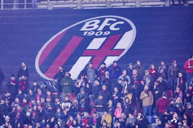 November 5, 2024, Bologna, Bologna, ITALY: During the Champions League match 05 11 2024 Football match between FC Bologna vs AS Monaco at the Dall Ara stadium in Bologna.In picture: supporters bologna Bologna ITALY - ZUMAs236 20241105_aap_s236_029 Copyright: xFabioxSassox